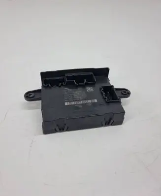 Land Rover Evoque II Door control unit/module M8e214d620ac