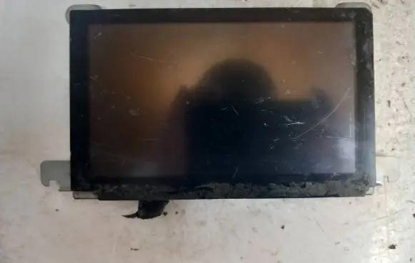 Nissan Primera Screen/display/small screen dp7w3003p