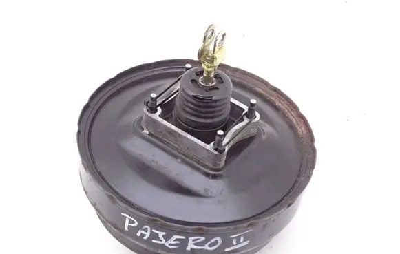 Mitsubishi Pajero Brake booster 864-03101