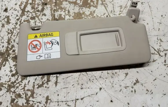 BMW 3 G20 G21 Sun visor 7481634