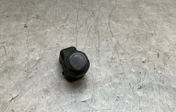 BMW 6 E63 E64 Parking PDC sensor 7687335