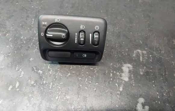 Volvo S80 Light switch 8691744