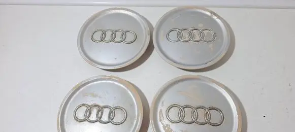 Audi A4 S4 B5 8D Original wheel cap 8D0601165D