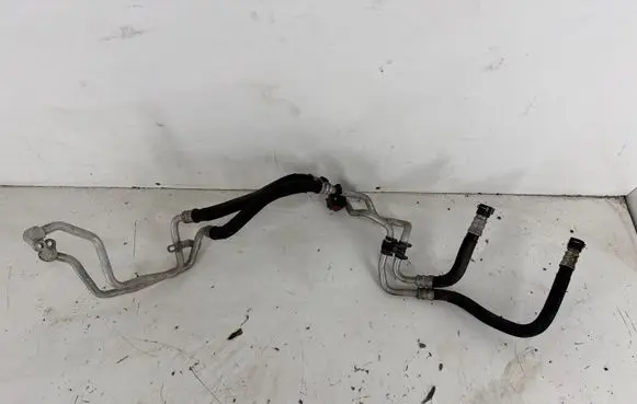 BMW 5 F10 F11 Oil cooling pipe 7590614 7690613 17227590614