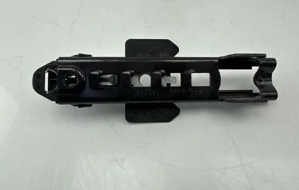 Audi A6 C7 Seat belt height adjuster 8T8857833