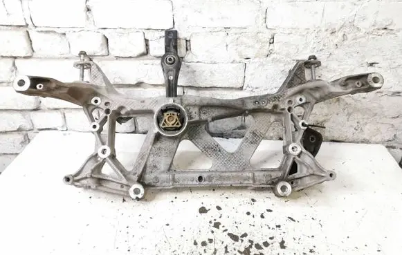 Volkswagen PASSAT B8 Front subframe 3Q0199369E