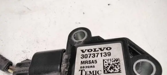 Volvo V50 Airbag deployment crash/impact sensor 8839A6 MRSA5 30737139