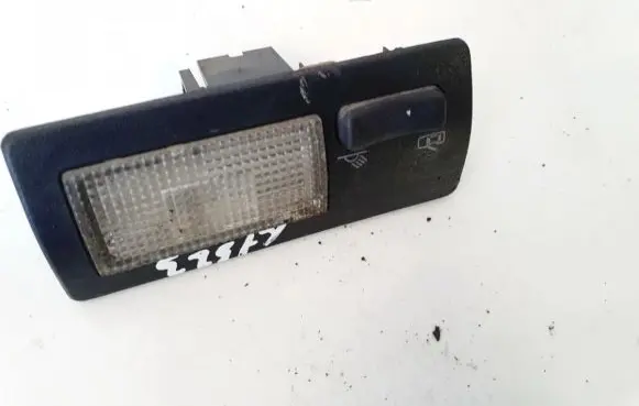 Volkswagen PASSAT B3 Front seat light 357947291