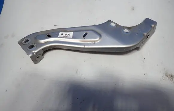 Citroen Berlingo Radiator mount bracket 