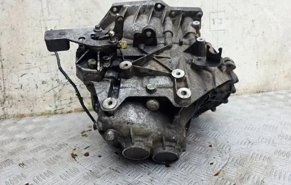 Mini One - Cooper Coupe R56 Manual 6 speed gearbox 7568720 23007568720