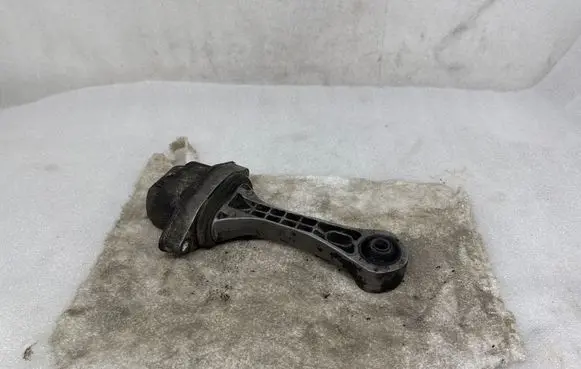 Audi A3 S3 8L Engine mount bracket 1J0199851