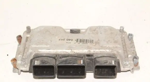 Peugeot 206 Engine control unit/module 0261206246 9637838780