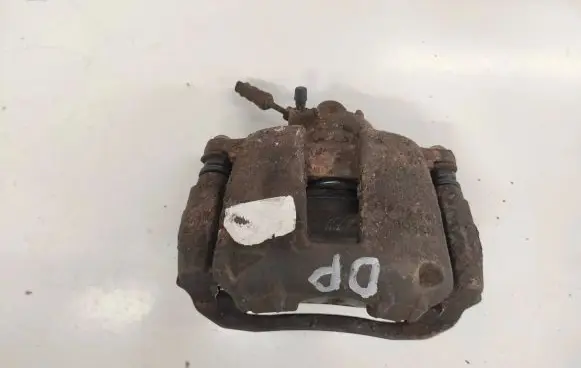 Peugeot 207 CC Front brake caliper 338654