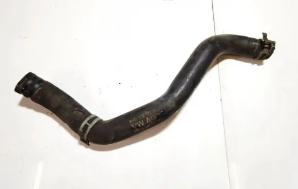 Volkswagen Polo IV 9N3 Engine coolant pipe/hose 6y0122157b