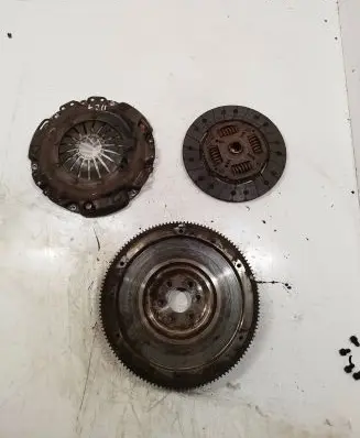 Skoda Fabia Mk2 (5J) Clutch set kit 045141031a