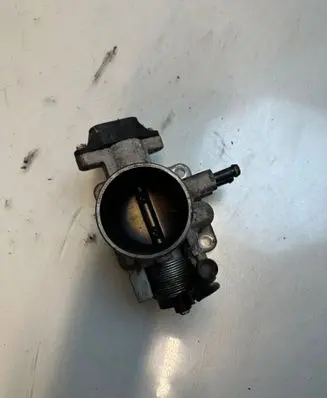 Hyundai Getz Throttle body valve 322332