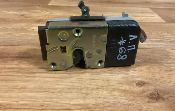 Citroen C8 Front door lock
