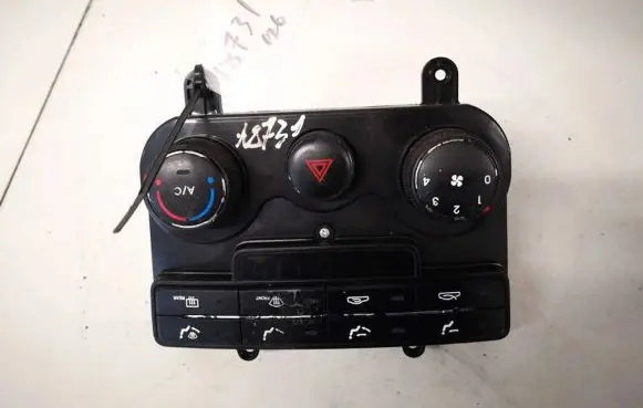 Hyundai i30 Climate control unit 972502lxxx 97250-2lxxx