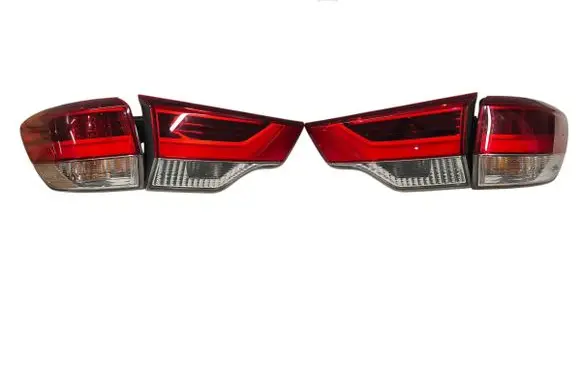 Toyota Highlander XU50 Rear/tail lights set 