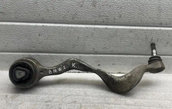 BMW 1 E81 E87 Front lower control arm/wishbone AW6082