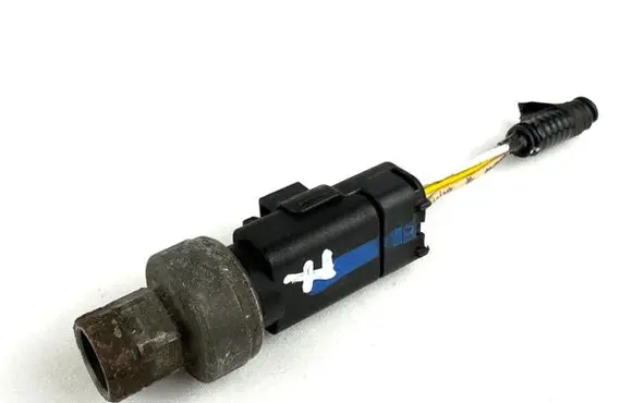Opel Vectra C Air conditioning (A/C) pressure sensor 09131721