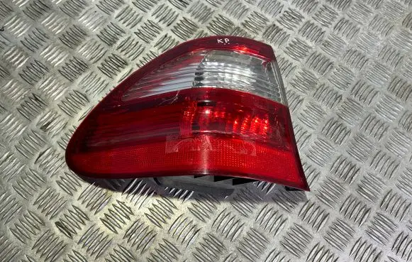 Mercedes-Benz E W211 Rear/tail lights 379135