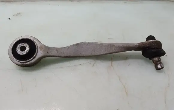 Audi A8 S8 D2 4D Front lower control arm/wishbone 