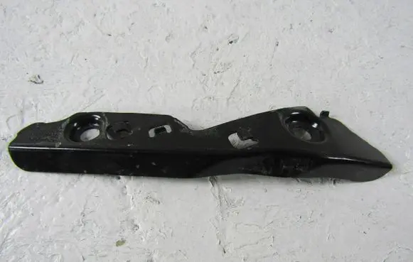 Volvo V60 Front bumper mounting bracket 31455634