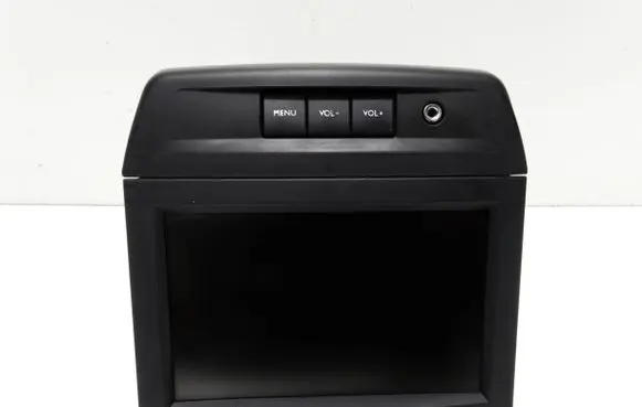 Peugeot Partner Radio/CD/DVD/GPS head unit 9817704780 503551226630 20180502