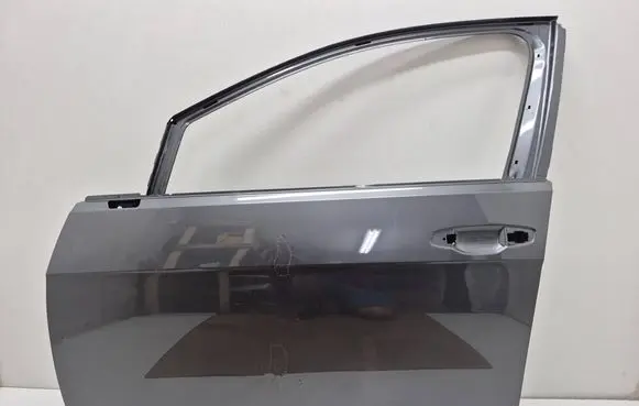 Volkswagen Golf VII Front door 5G4831311A