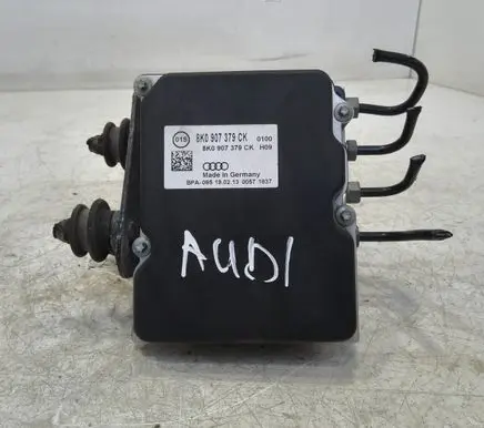 Audi A4 S4 B8 8K ABS Pump 8K0907379CK