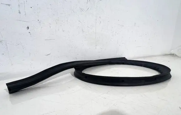 Volkswagen Taigo Rubber seal rear door 2G4837651B