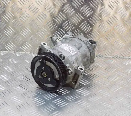 Volkswagen Tiguan Air conditioning (A/C) compressor (pump) 5Q0816803H 5Q0816803F