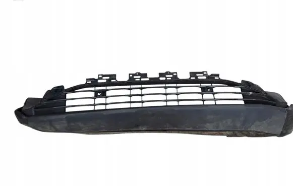 Audi Q4 Sportback e-tron Front bumper lower grill