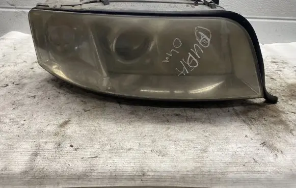 Mitsubishi Outlander Headlight/headlamp 15592400