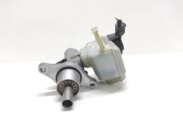 Seat Altea XL Master brake cylinder 1K1611301 03350886321