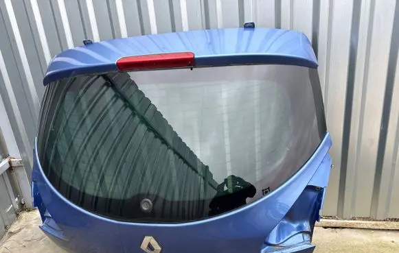 Renault Megane III Tailgate/trunk/boot lid