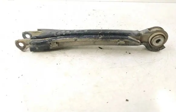 Mercedes-Benz C W204 Rear control arm 2043502706 2043521288