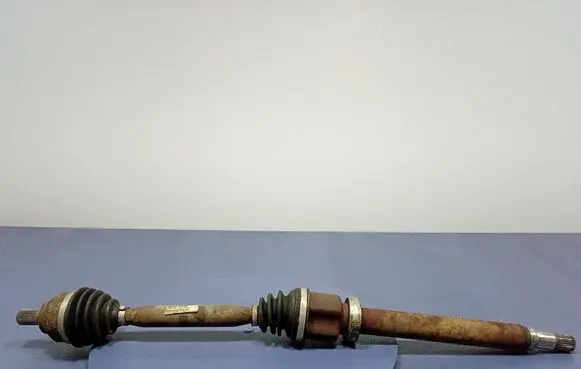 Volvo C30 Front driveshaft 30783168