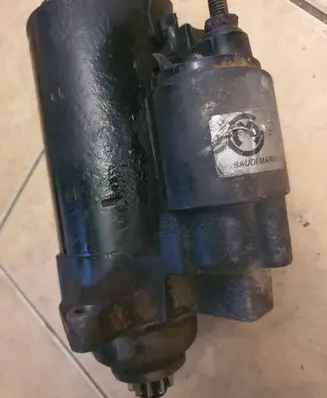 Volkswagen Transporter - Caravelle T4 Starter motor 0001125001 02B911023D