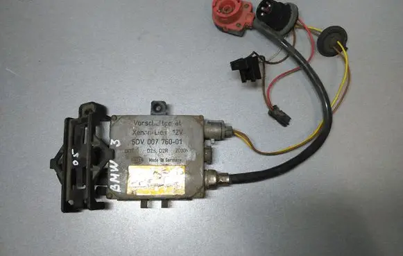 BMW 3 E46 Xenon control unit/module 5DV00776001 15184300