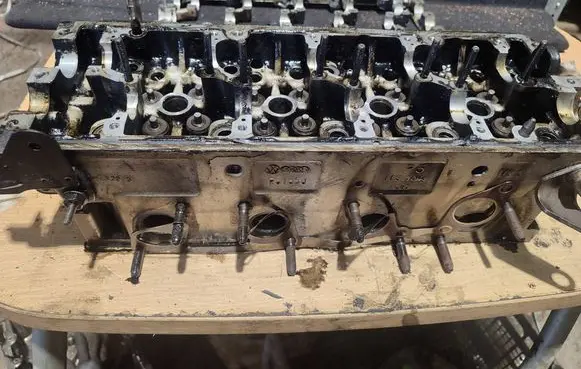 Audi A6 S6 C6 4F Engine head 03L103373E