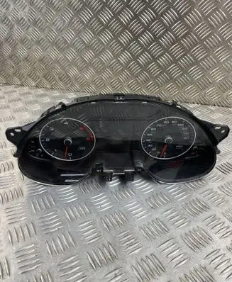 Audi A4 S4 B8 8K Speedometer (instrument cluster) 8K0920983G