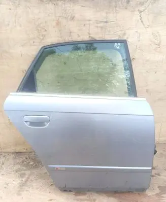 Audi A4 S4 B7 8E 8H Rear door