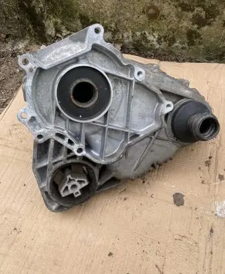 BMW X5 E70 Gearbox transfer box case 2710761917801 E2306