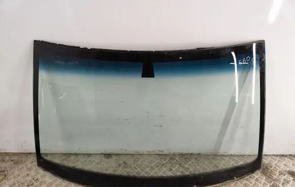 Alfa Romeo 166 Front windscreen/windshield window 43R008592