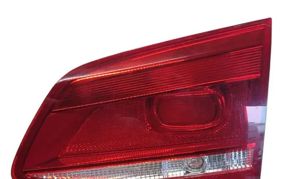 Volkswagen PASSAT B7 Tailgate rear/tail lights 3AF945094L 605514