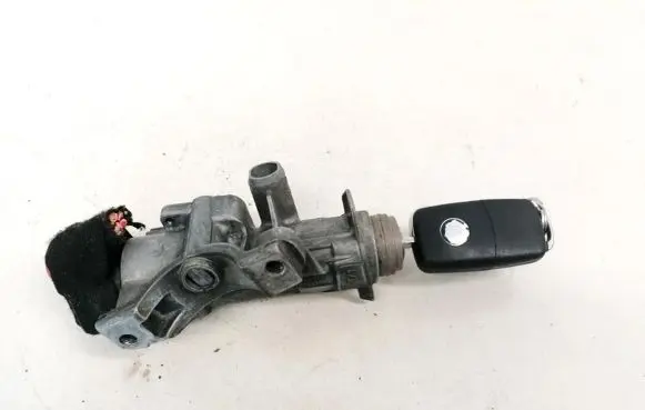 Seat Alhambra (Mk1) Ignition lock 4B0905851B