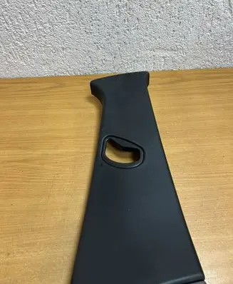 BMW 7 E65 E66 (B) pillar trim (top) 51437001 F6013