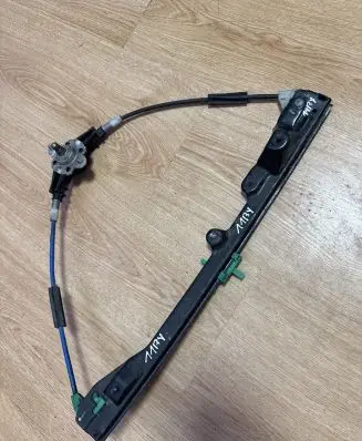 Fiat Punto (188) Front door manual window regulator 